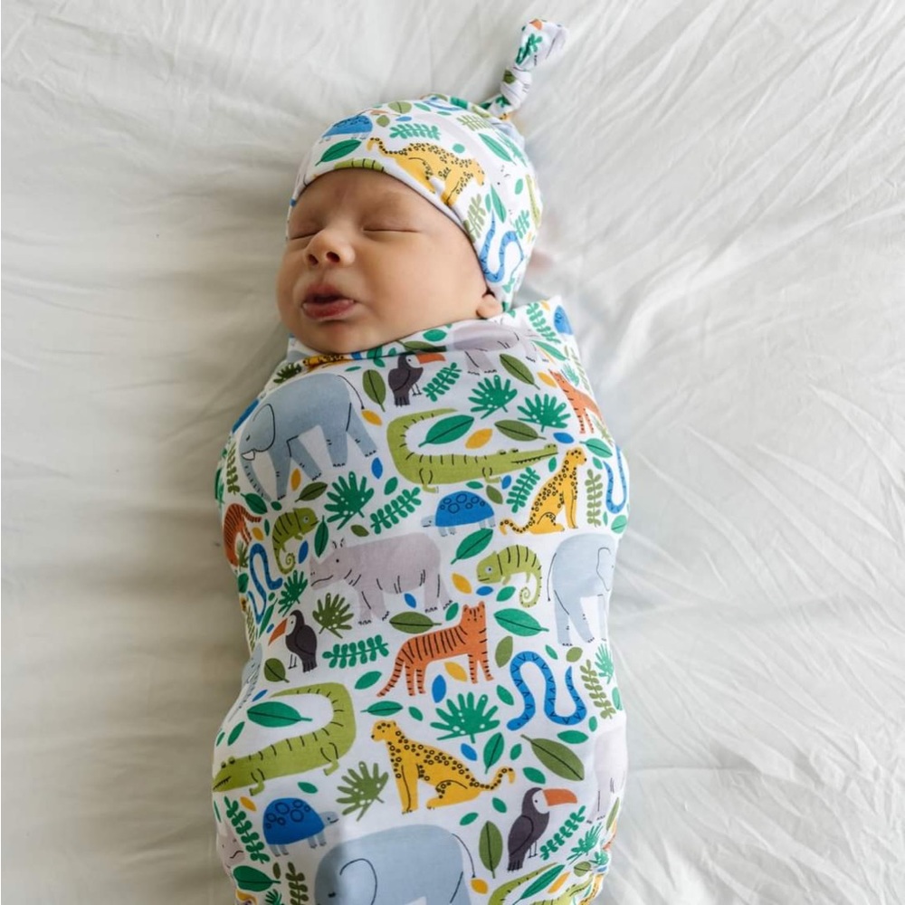 🐘🐅NWOT LS Jungle Safari Swaddle🐅🐘